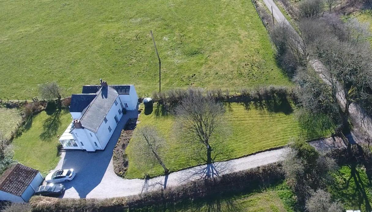 Llys Onnen - North Wales Holiday Cottage Mold Eksteriør billede